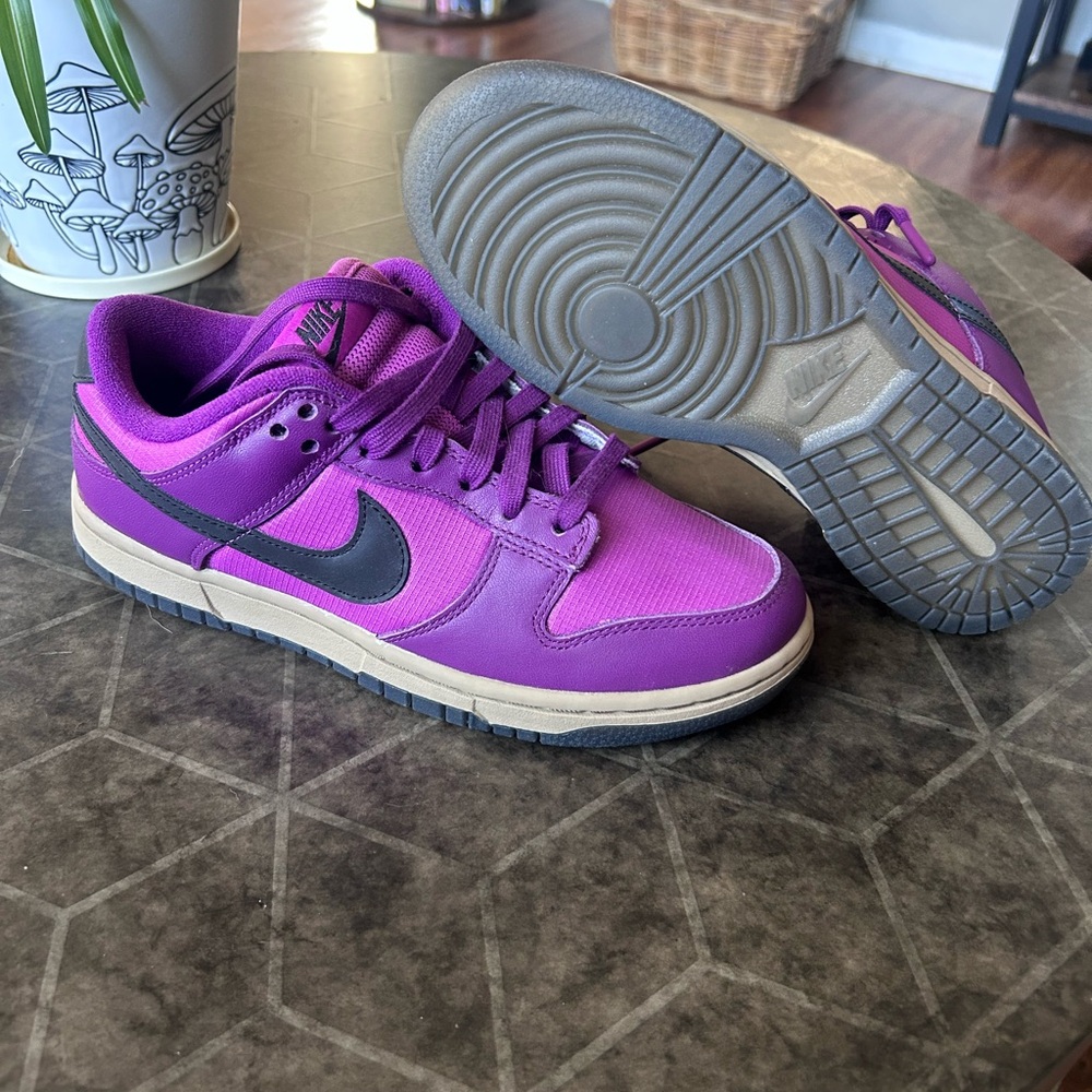 Nike dunk low viotech hot fuchsia